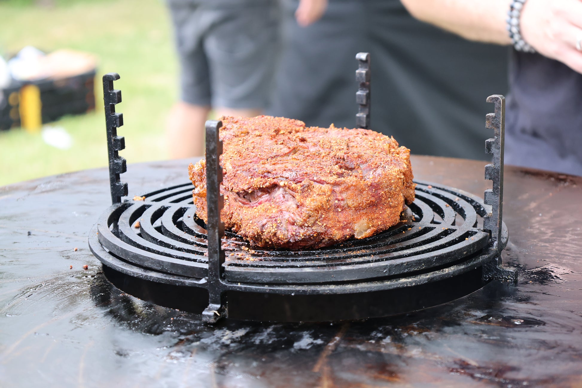Sfeerfoto KMAZO Ring Large verstelbaar grillrooster