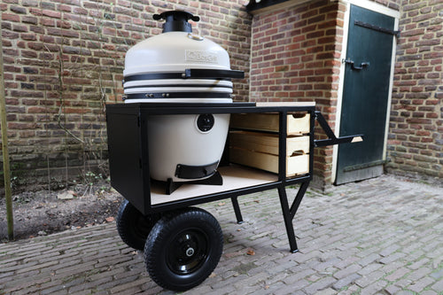 KMAZO Kamado Large verrijdbaar BBQ-meubel sfeerfoto